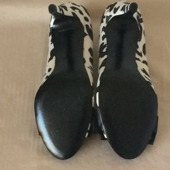 Amalfi Ponyskin Shoe - Picture 2 of 7